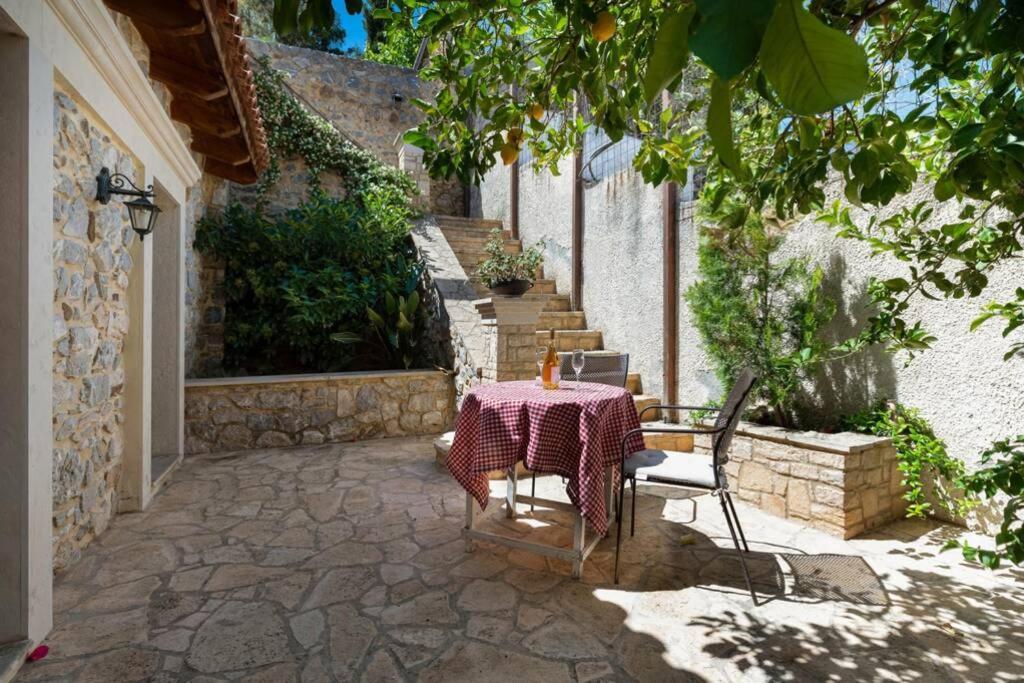 Marigoula House Vila Pombia Exterior foto